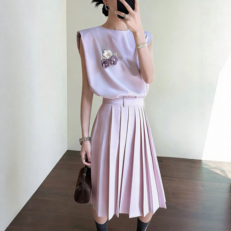 干练气场！粉色系 垫肩遮袖宽松马甲背心立体裁剪百褶半身裙套装