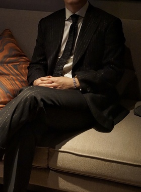 RTions 让定制 黑金黄金线套装 奢华绅士