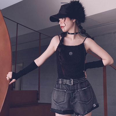 冷大娘针织背心吊带爵士表演服