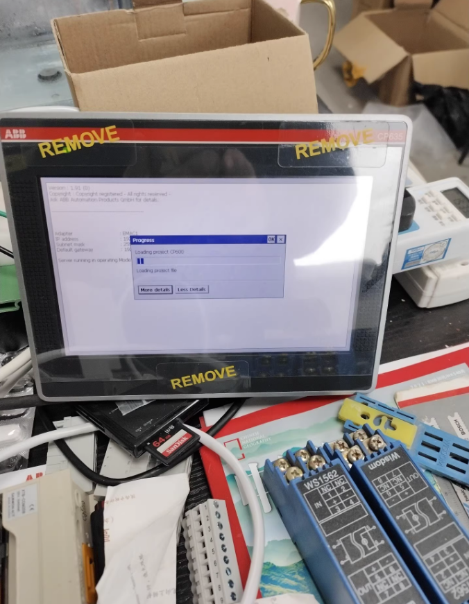 ABB CP635触摸屏 1SAP535100R0001 二手