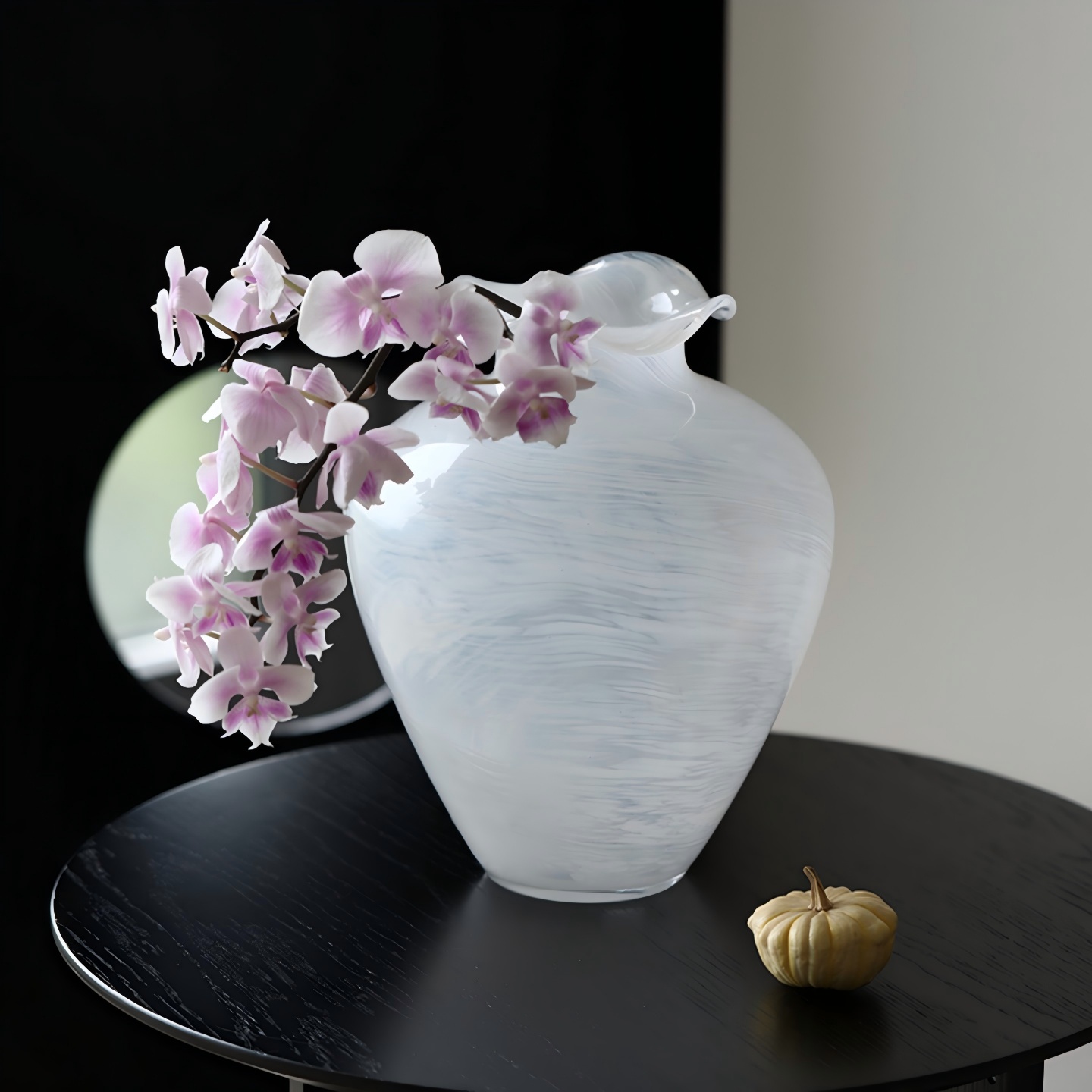 赫本家法式中古装饰白色玻璃花瓶