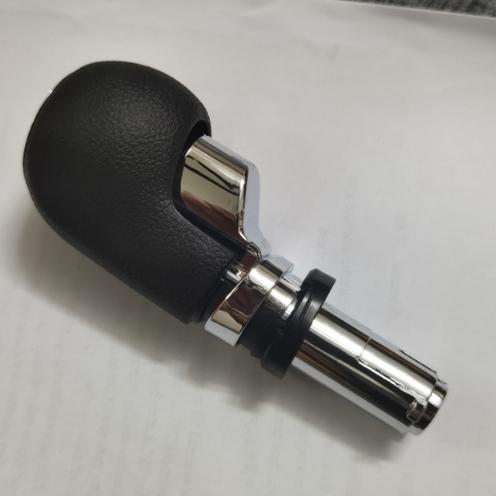 雪佛兰创酷球手动挡档把头
