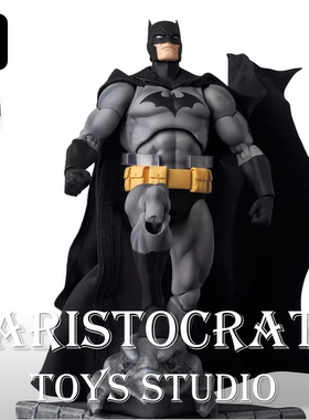 正版现货 MAFEX 126 缄默蝙蝠侠 黑灰色版 漫画版 可动手办