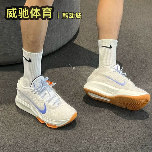 耐克男子实战运动篮球鞋