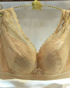 六月玫瑰调整型 文胸无钢圈 大胸显小  蕾丝内衣无钢圈 薄款07037