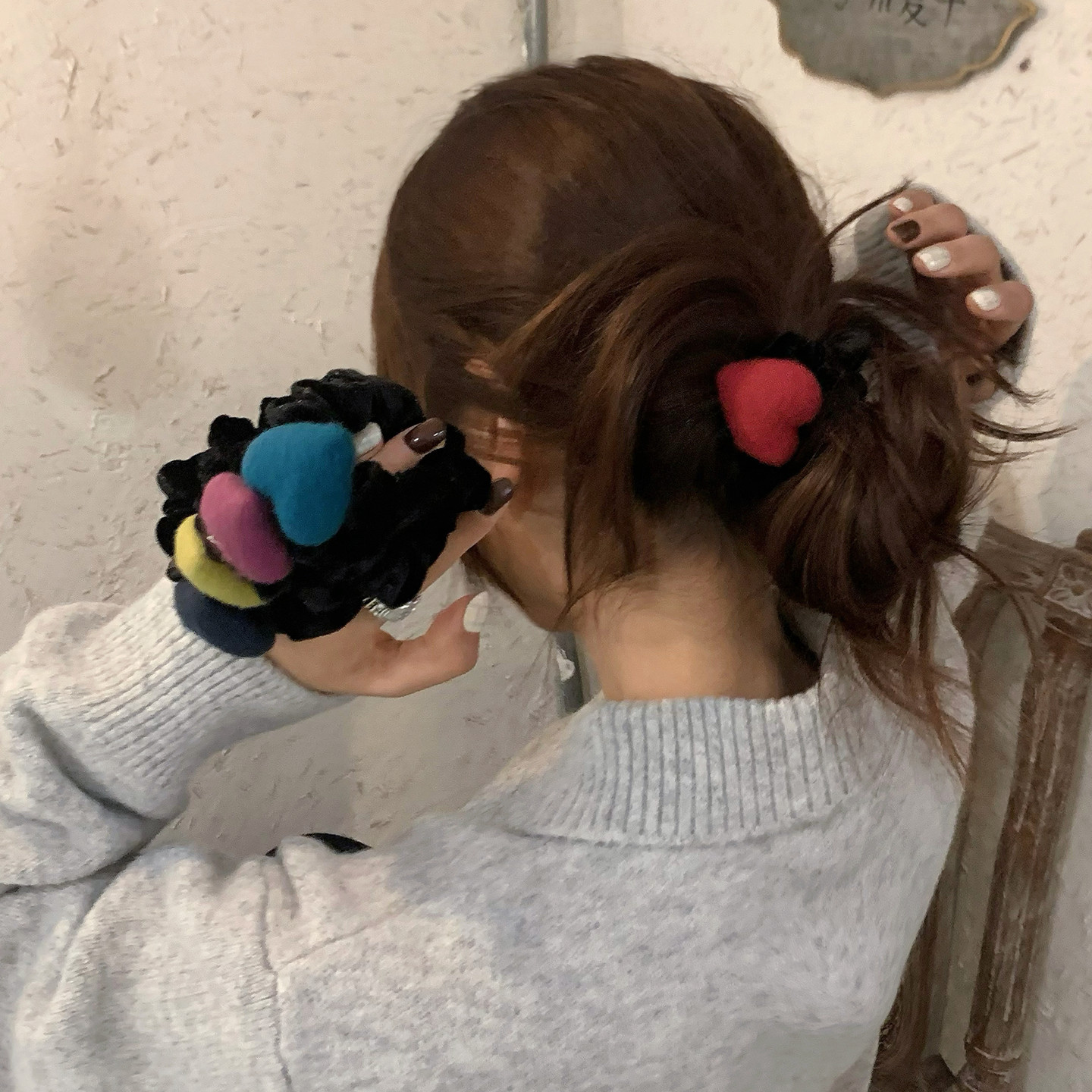 韩系彩色毛呢爱心发圈洋气百搭发绳丝绒小肠圈头绳低马尾发饰新款