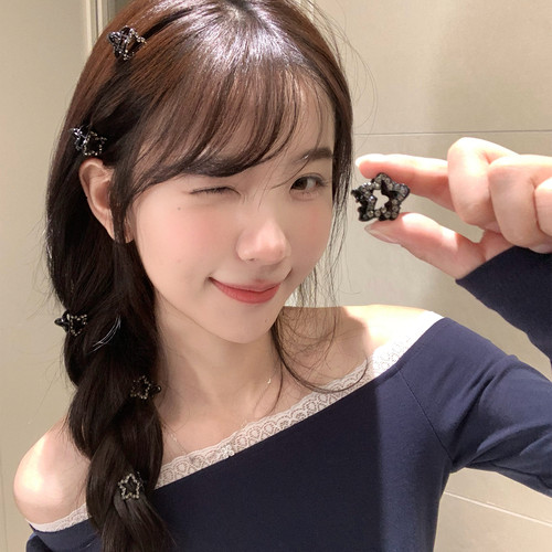 2个装 黑色系水钻星星抓夹小号刘海夹女精致侧边夹子发卡发饰2026