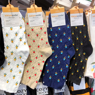 韩国进口KIKIYA女袜田园风小碎花郁金香甜美棉袜秋冬新款中筒1244