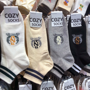 韩国COZY男袜2025春夏新款 两杠短筒棉袜英伦风橄榄枝字母低腰4093