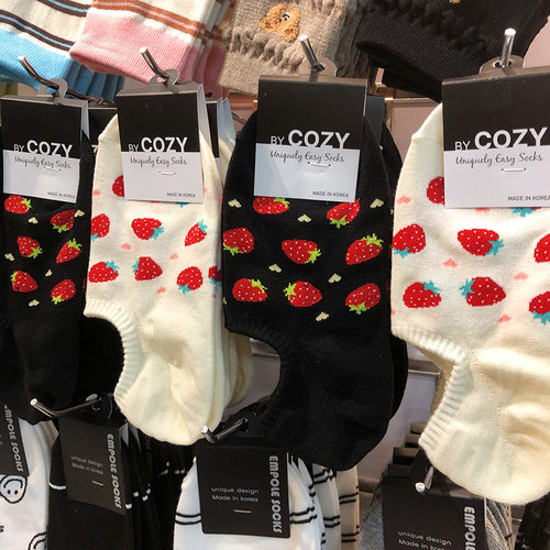 韩国春夏新款船袜COZY草莓卡通少女袜子硅胶防脱薄棉袜短袜套4170
