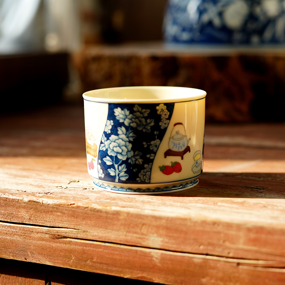 景德镇手工手绘青花二号釉斗彩开窗容天杯---100毫升