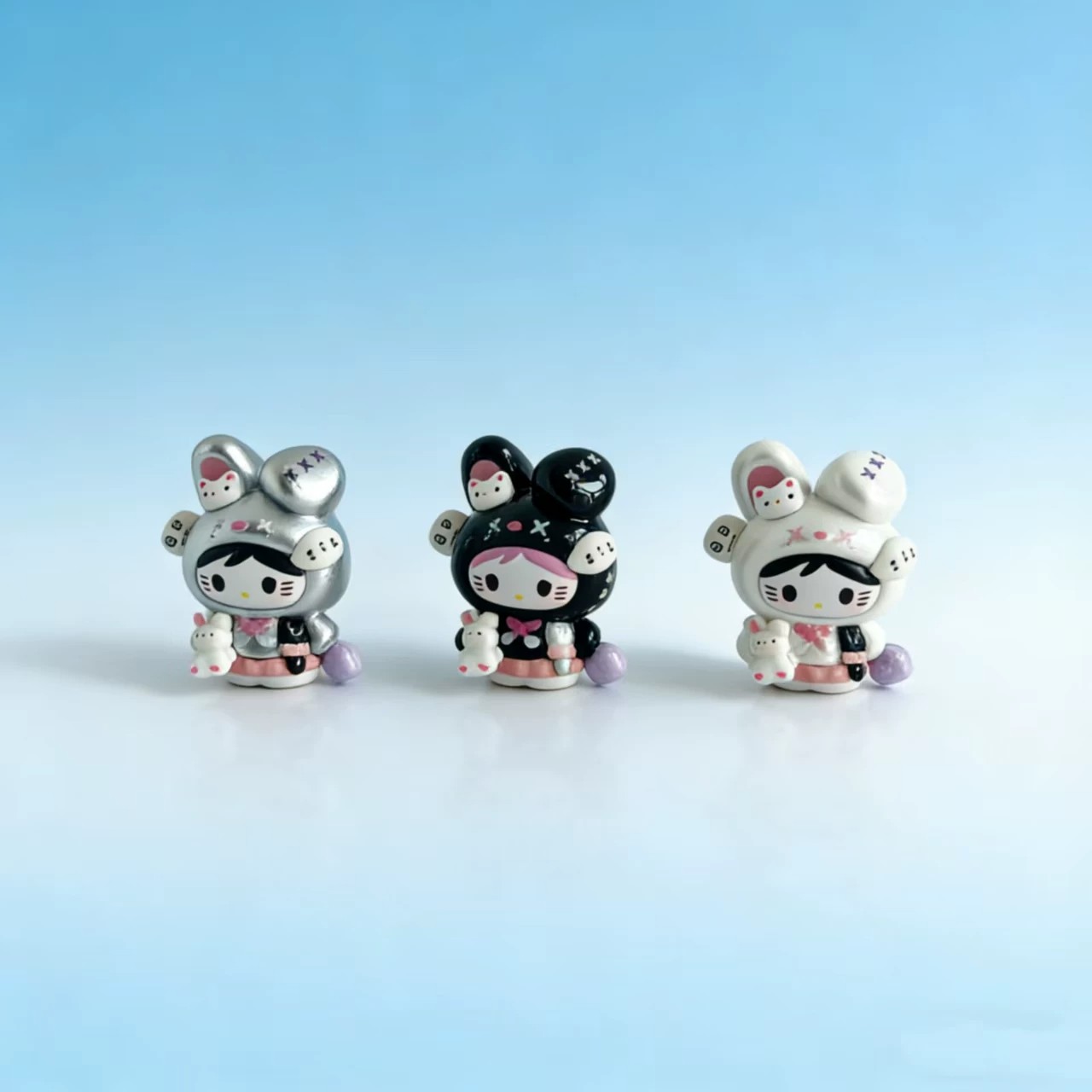 可爱卡通HelloKitty摆件潮玩包挂软糖美学桌面装饰小礼物