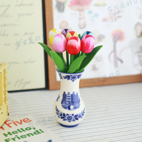 长叶手绘木质郁金香花束桌面摆件