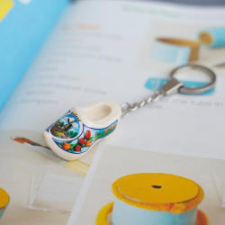 4cm风车迷你单只木鞋车钥匙扣包挂件链圈可爱字母挂饰荷兰纪念品