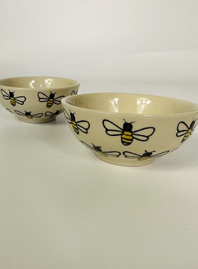 外贸陶瓷手绘小蜜蜂小碗蘸料碗小茶碗釉下彩
