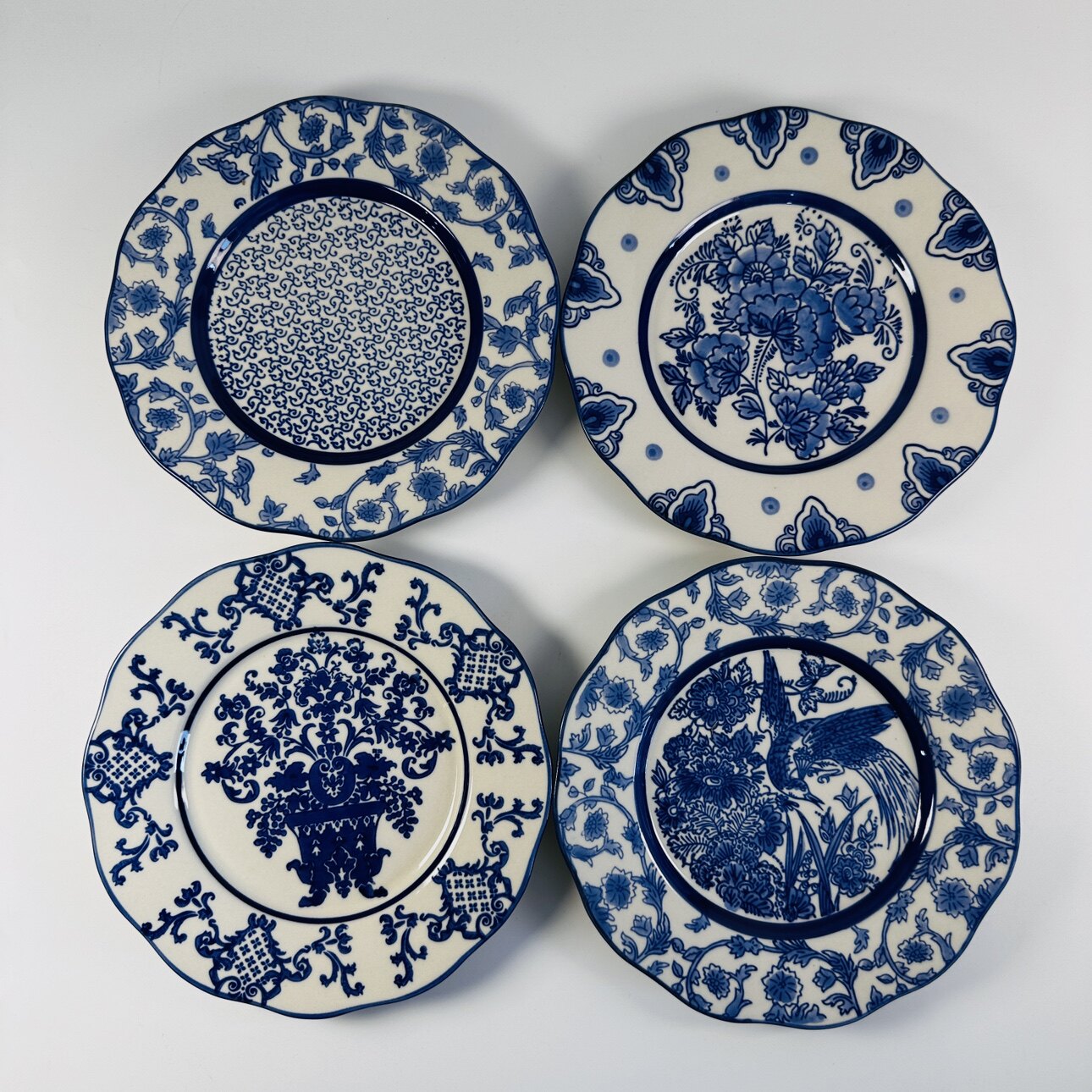 出口欧美原单品牌手绘青花8寸波浪花边盘子家用菜盘摆盘西餐盘