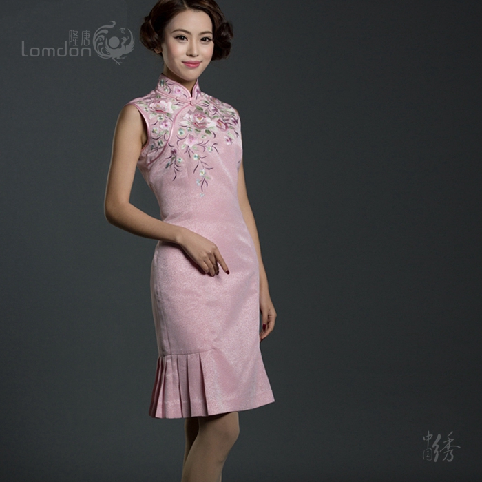 原创无袖短款绣花复古风改良旗袍