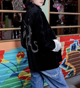 上海滩SHANGHAI* 龙年烫钻丝绒五粒扣唐装 张艺兴同款