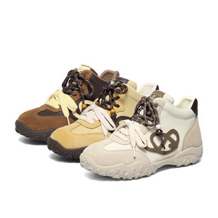 森达撞色高帮女鞋冬季商场同款复古厚底德训加绒休闲鞋XTW01DD5