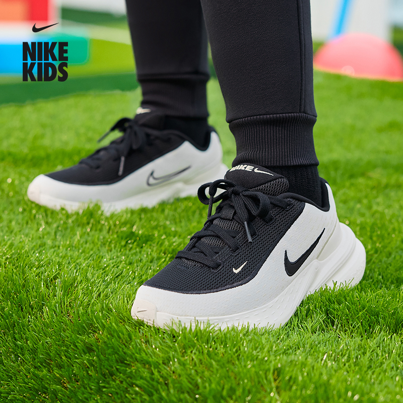 Nike耐克UpliftSC大童运动鞋