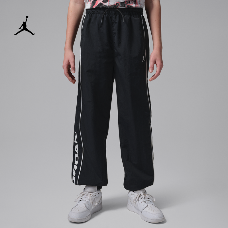 耐克乔丹大童户外梭织长裤春季新款男童轻便运动裤JORDAN IR7977