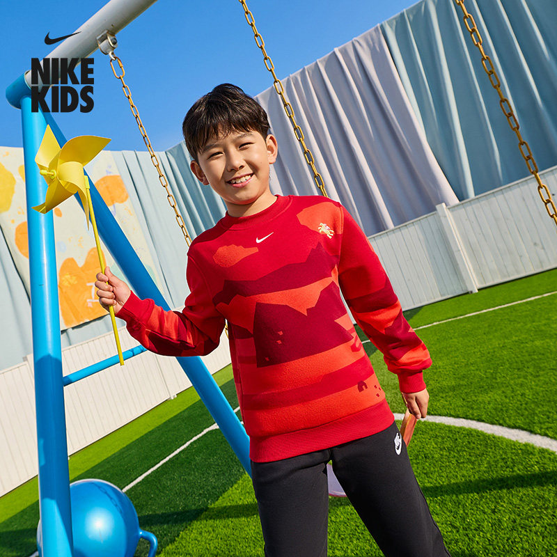 耐克马年限定脱缰系列新年大童加绒圆领运动衫新款NIKE IQ3930