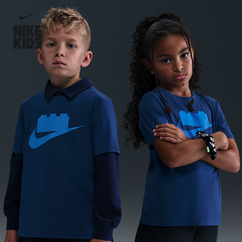 耐克乐高联名幼童时尚标志T恤冬新款男童轻便NIKE X LEGO IQ5364