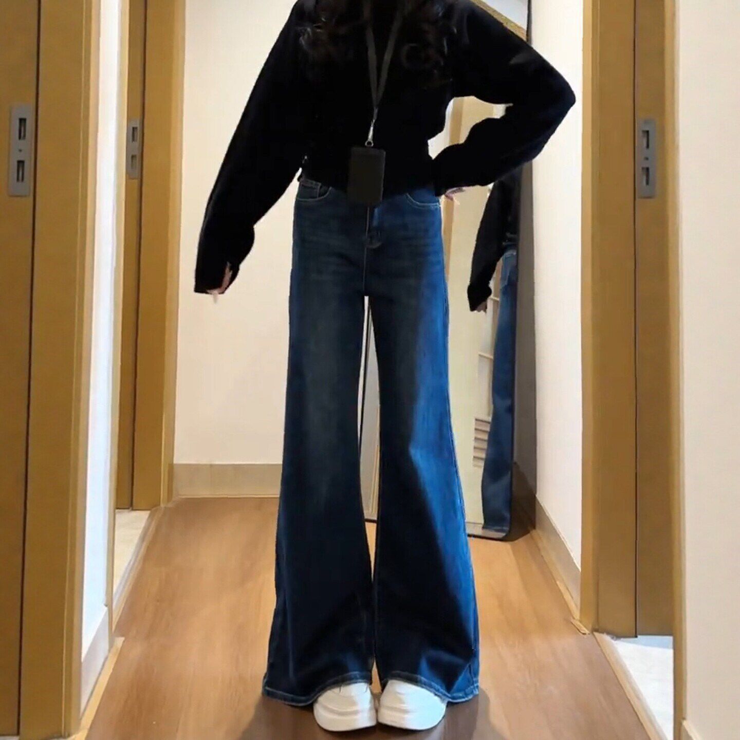 GULIBERRY深蓝色复古微喇牛仔裤女大码胖mm高腰宽松显瘦喇叭长裤