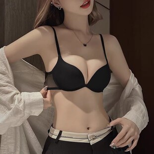 GULIBERRY无痕内衣女小胸聚拢薄款 性感深V上托收副乳防下垂文胸罩