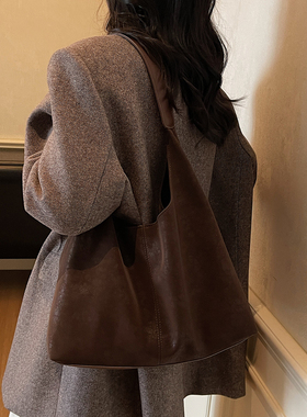 秋冬麂皮绒包包女士2026新款时尚单肩包大容量托特包高级感腋下包