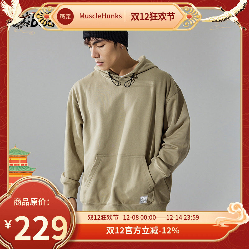 休闲套装肌肉狗健身男