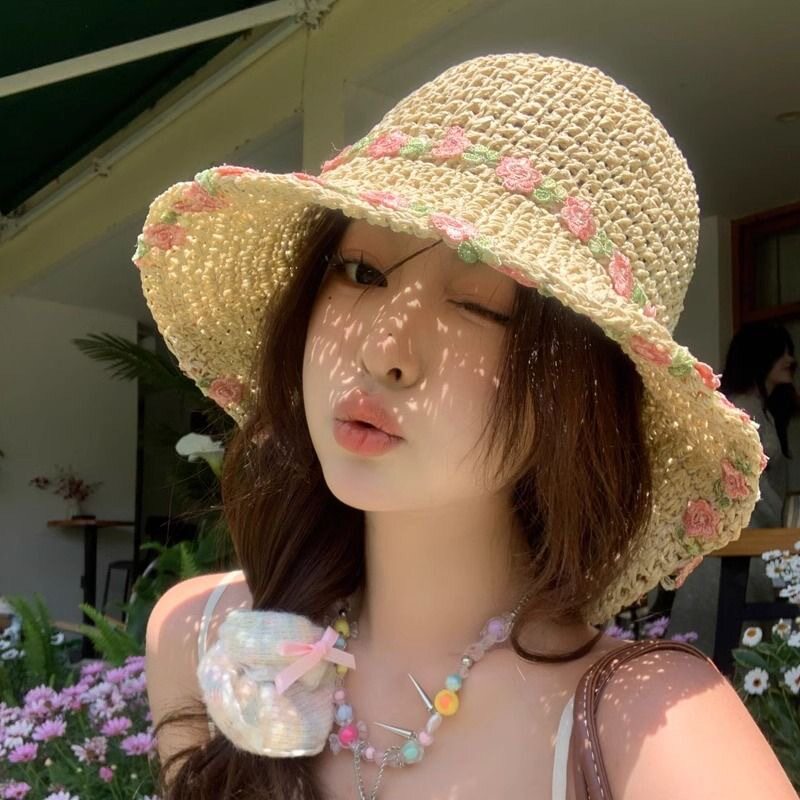 小花朵草帽女田园风草编帽子出游度假海边沙滩太阳防紫外线遮阳帽