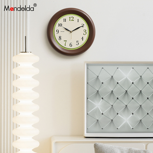 Mandelda免打孔钟表挂钟客厅餐厅家用复古奶油风创意简约时钟挂墙