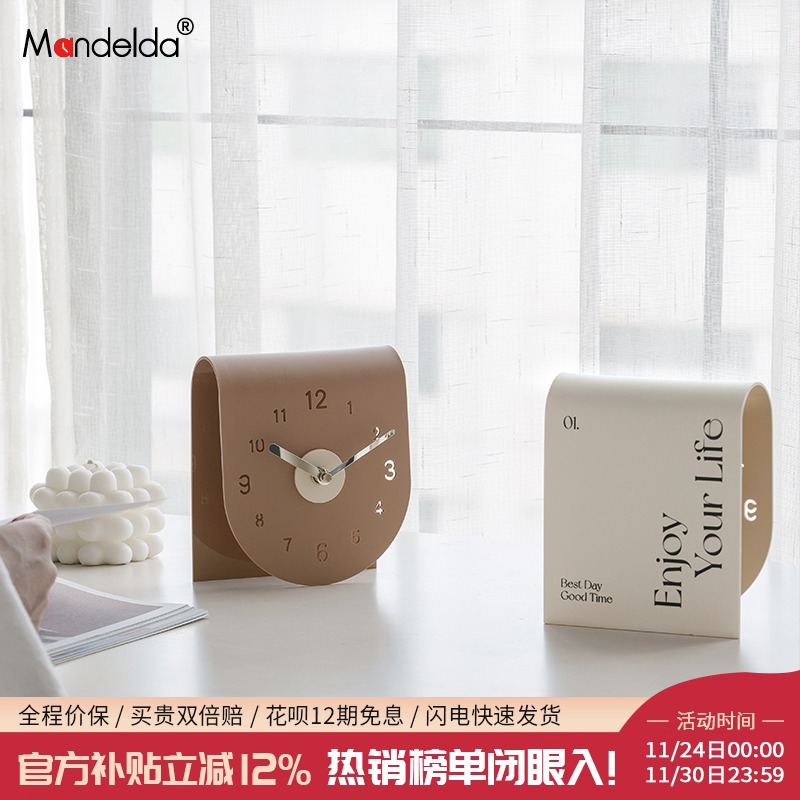 【该商品已降价】摆件时钟双功能