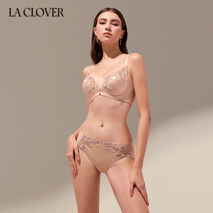 兰卡文 CLOVER 闪耀梦想家系列中腰平角裤 LC23ZE1