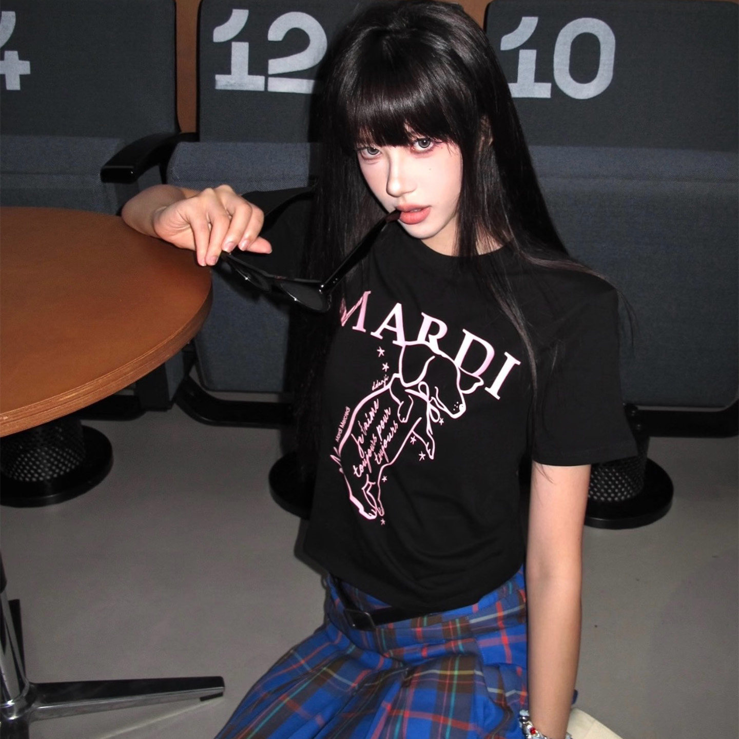 Mardi夏季辣妹短袖T恤女黑色上衣
