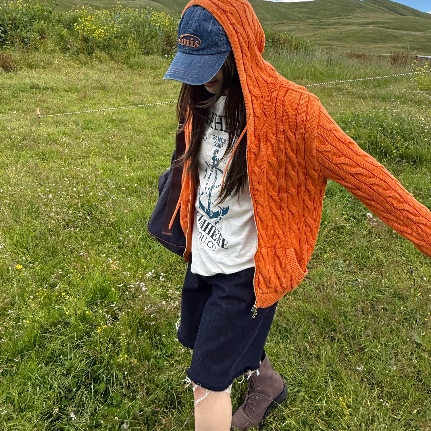 晶咕黑标JGGU绞花棉感拉链连帽针织外套女毛衣开衫