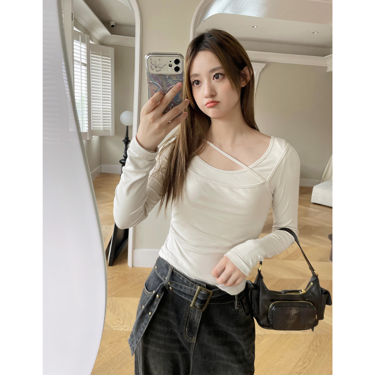 假两件吊带拼接长袖T恤