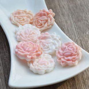 君绾青丝纯天然无优化女王贝雕刻牡丹花吊坠手工饰品串珠项链DIY