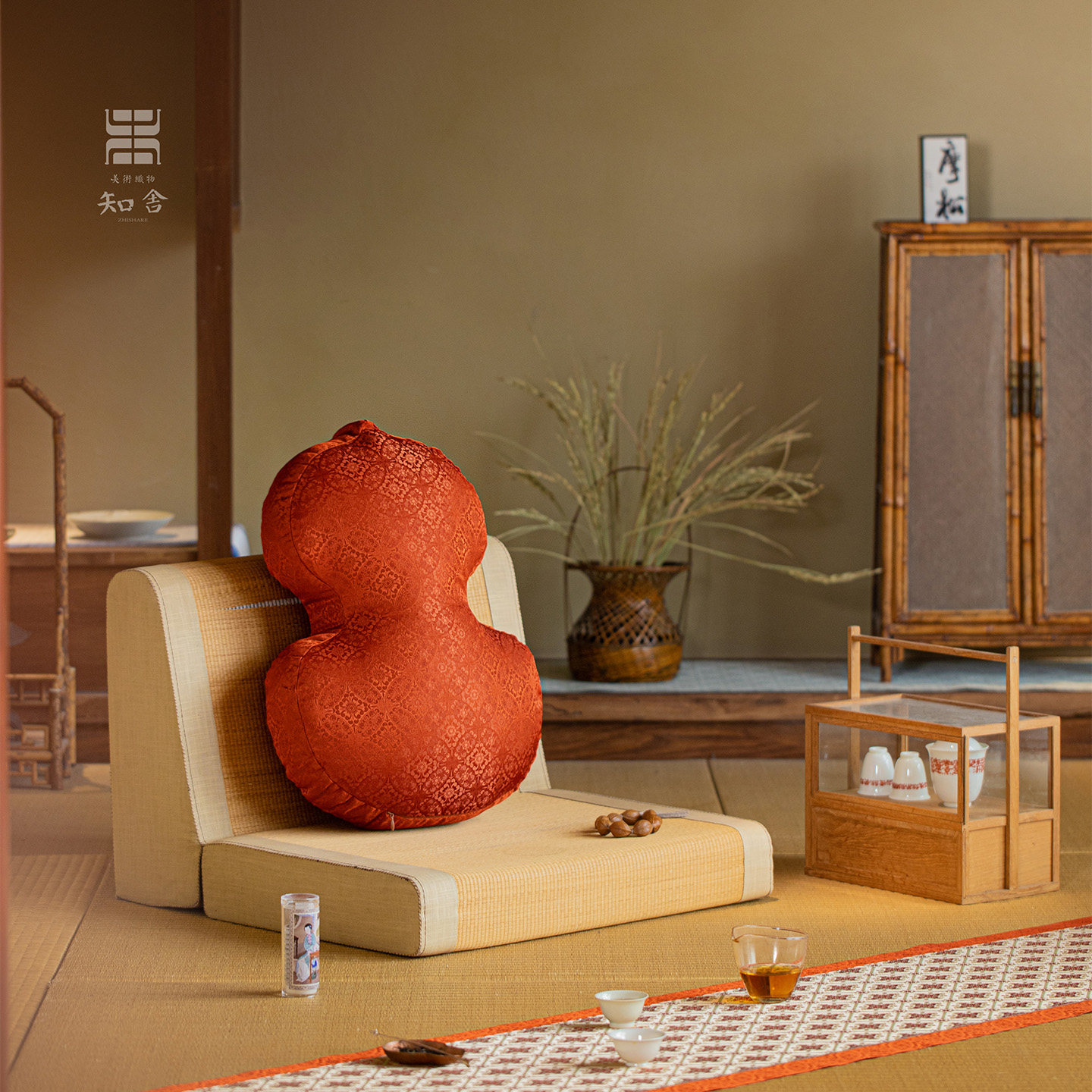 知舍·唐草纹葫芦靠枕茶室办公室中式靠垫座椅沙发靠抱枕久坐靠背,居家布艺,茶席,淘宝优惠券,粉丝福利购,淘宝优惠卷