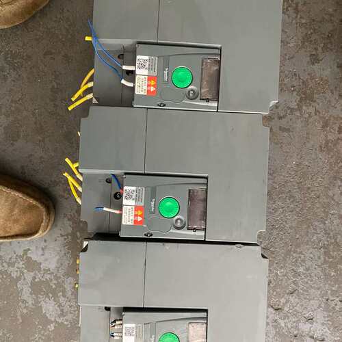 (议价)310变频器7.5KW ATV310UH75N4A