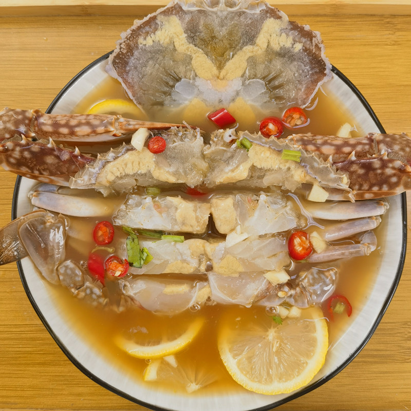 捕鱼人柠檬呛蟹舟山生腌