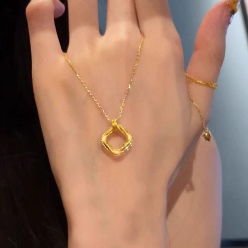 莫比乌斯金环扣吊坠项链