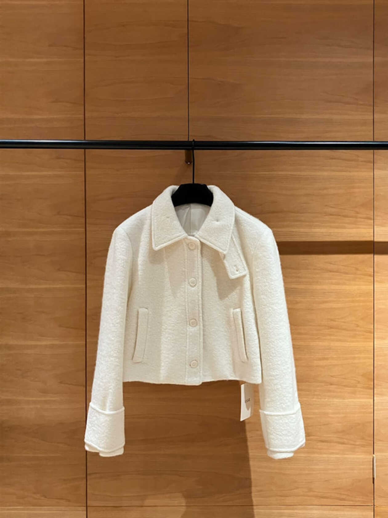 【EASE】秋冬新款女装短款羊毛呢外套女宽松长袖春秋短外套