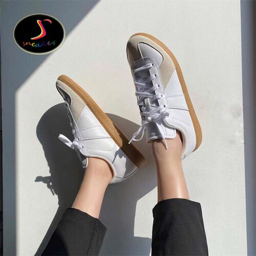 ADIDAS三叶草男女德训鞋休闲板鞋