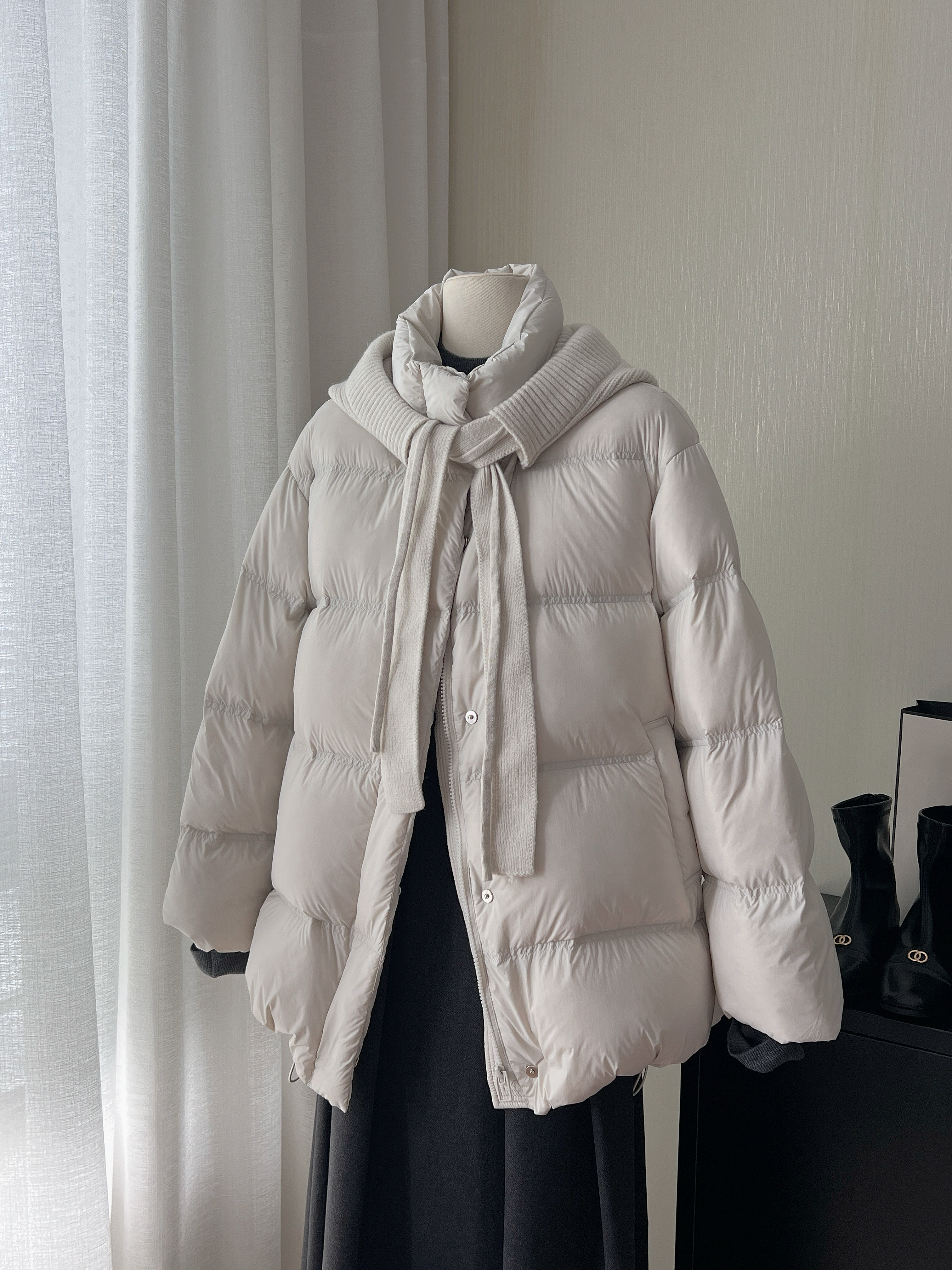 THENCE“云朵贝贝”韩系简约宽松针织连帽羽绒服2025冬白鸭绒外套