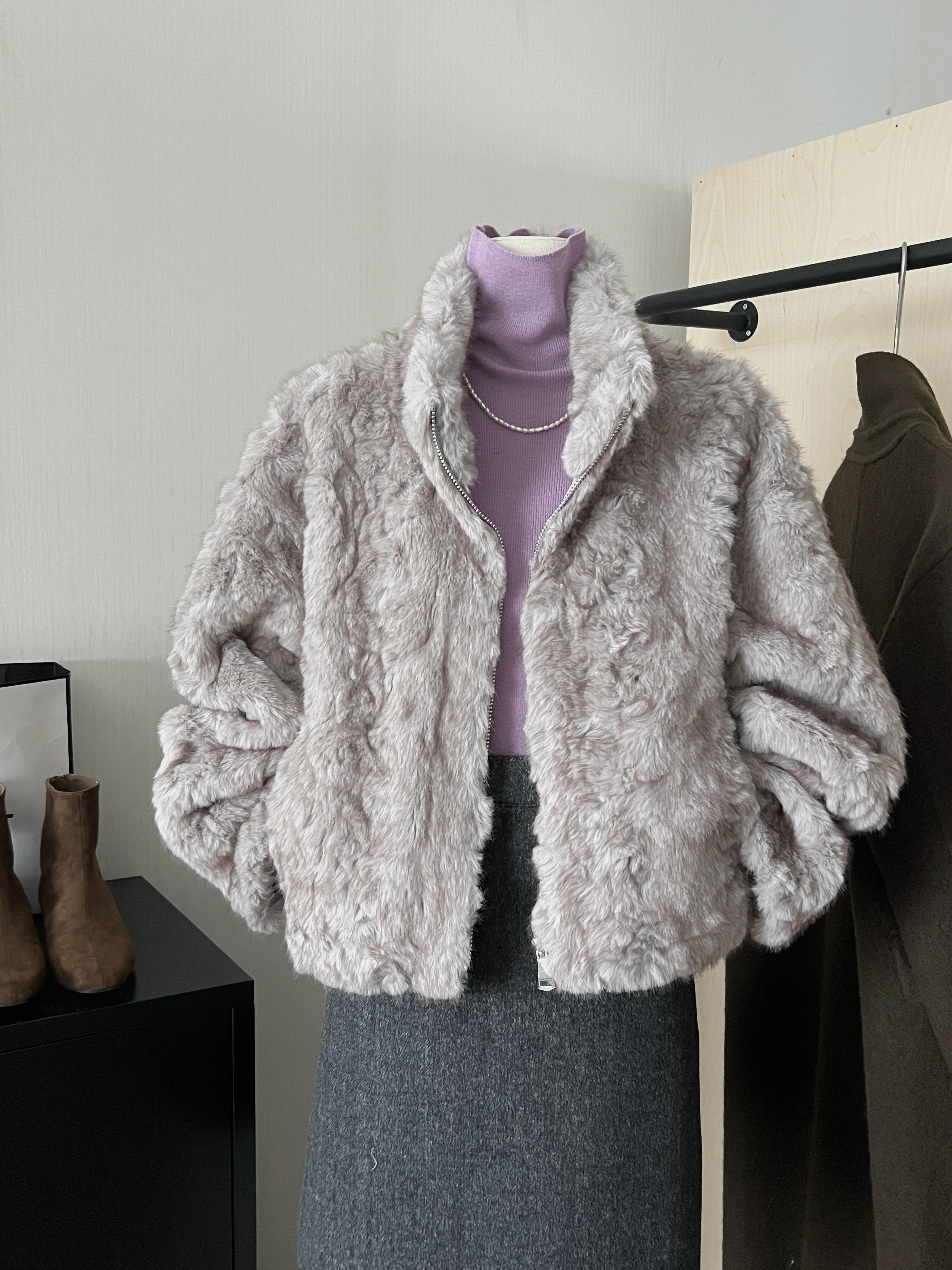 THENCE“环保主义”韩系简约立领拉链顺滑皮毛一体外套秋冬上衣女