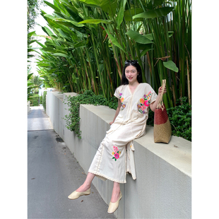 连衣裙女夏v领裙子 度假风宽松长款 Floating 棉麻手工民族风刺绣