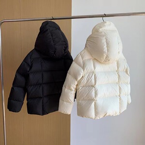 玖扣大码女装高端精品短款连帽羽绒服胖mm巨显瘦保暖羽绒外套370