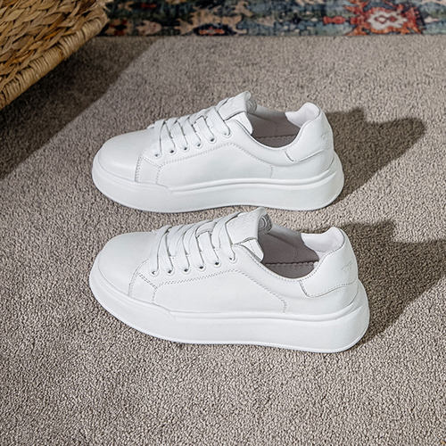 头层真皮小白鞋女超轻软底板鞋